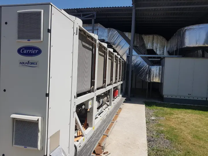 Carrier AquaForce chiller service